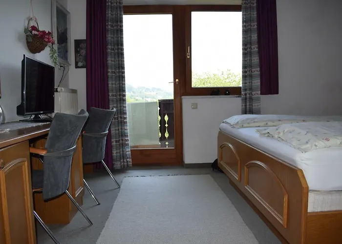 Buerger Pensjonat Schiefling am See